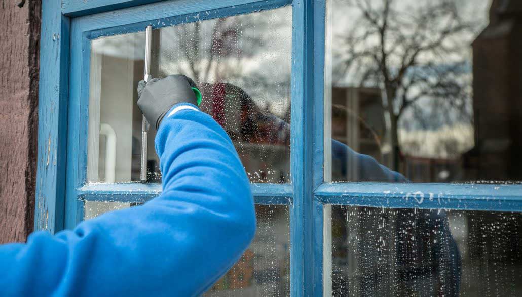 Cleaner in san antonio texas | Glass Geeks Windows & Pressure Washing | San Antonio Texas